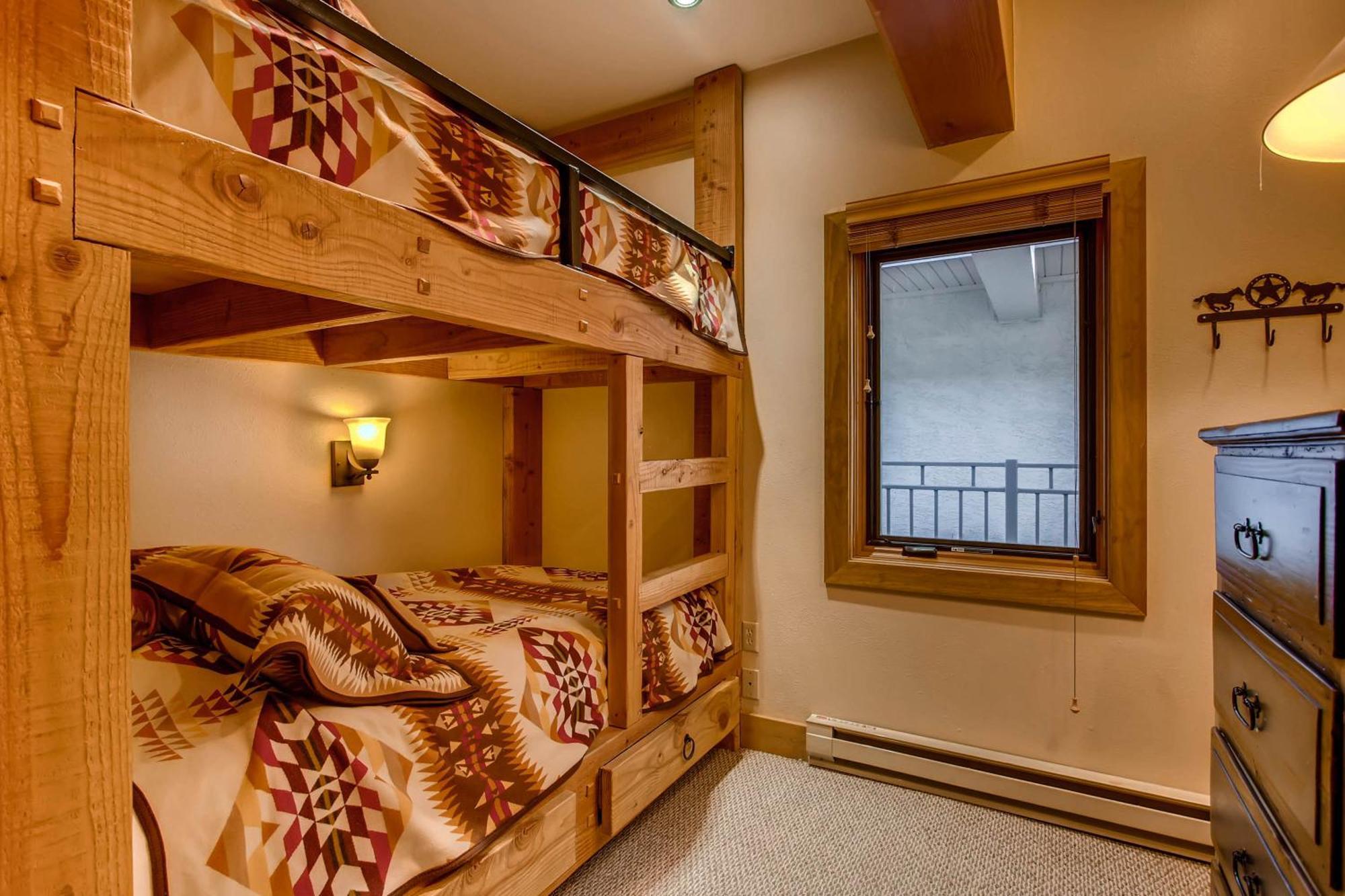 The Plaza Condominiums By Crested Butte Mountain Resort Mount Crested Butte Exterior photo