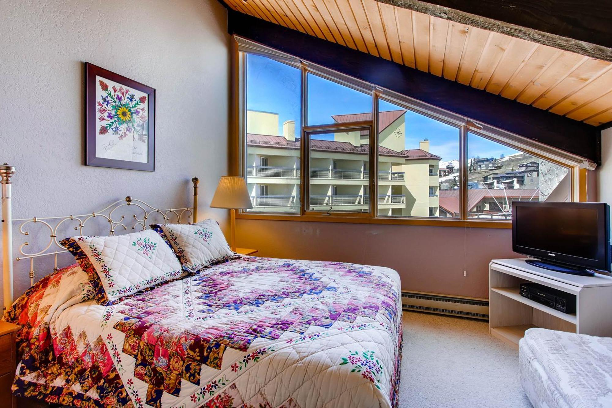 The Plaza Condominiums By Crested Butte Mountain Resort Mount Crested Butte Exterior photo
